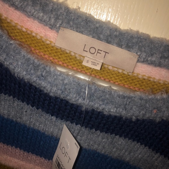 LOFT Sweater. NWT - Picture 6 of 11